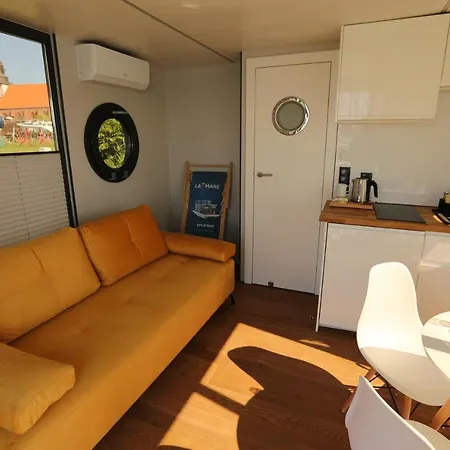 Houseboat Appartement Wolin