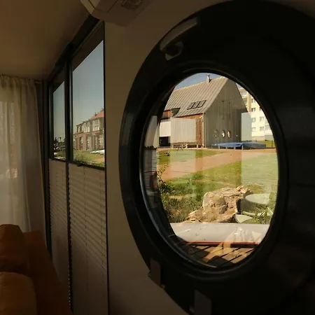 Houseboat Wolin